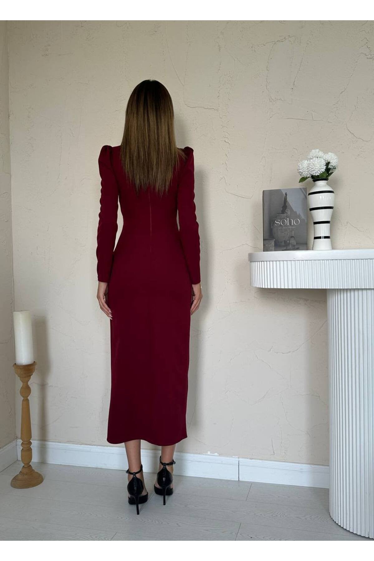 KADIN KALP YAKA ÖNÜ BÜZGÜLÜ PRENSES KOL YIRTMAÇ DETAYLI FİTTED KALIP ELBİSE