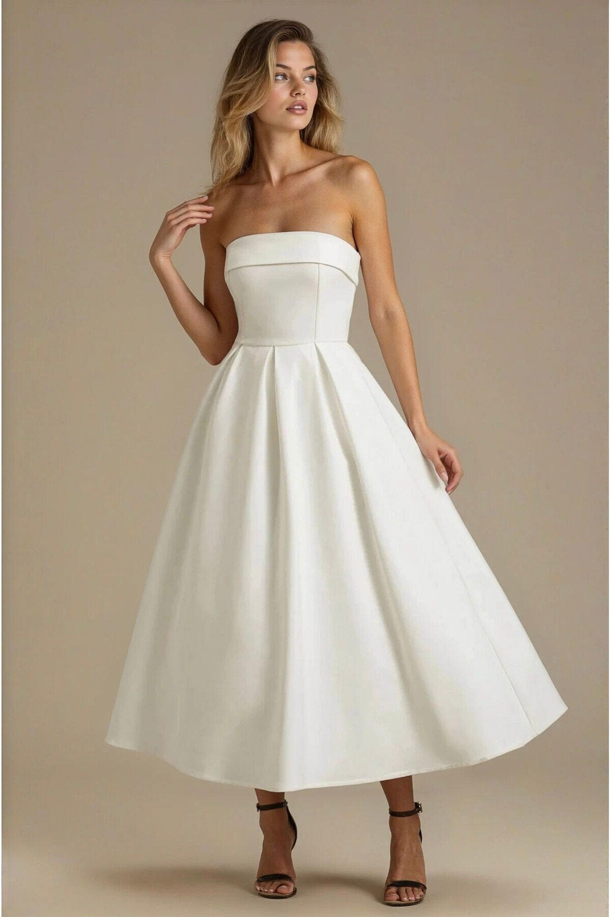 KADIN ATLAS KUMAŞ STRAPLEZ YAKA KLOŞ KESİM UZUN BOY DÜĞÜN NİŞAN DAVET ELBİSESİ