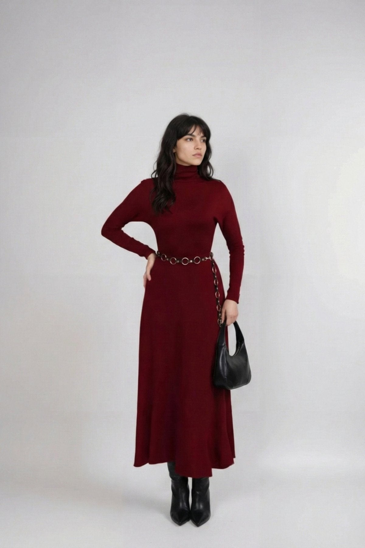 KADIN ESNEK TRİKO KUMAŞ DİK YAKA UZUN KOLLU KLOŞ ELBİSE