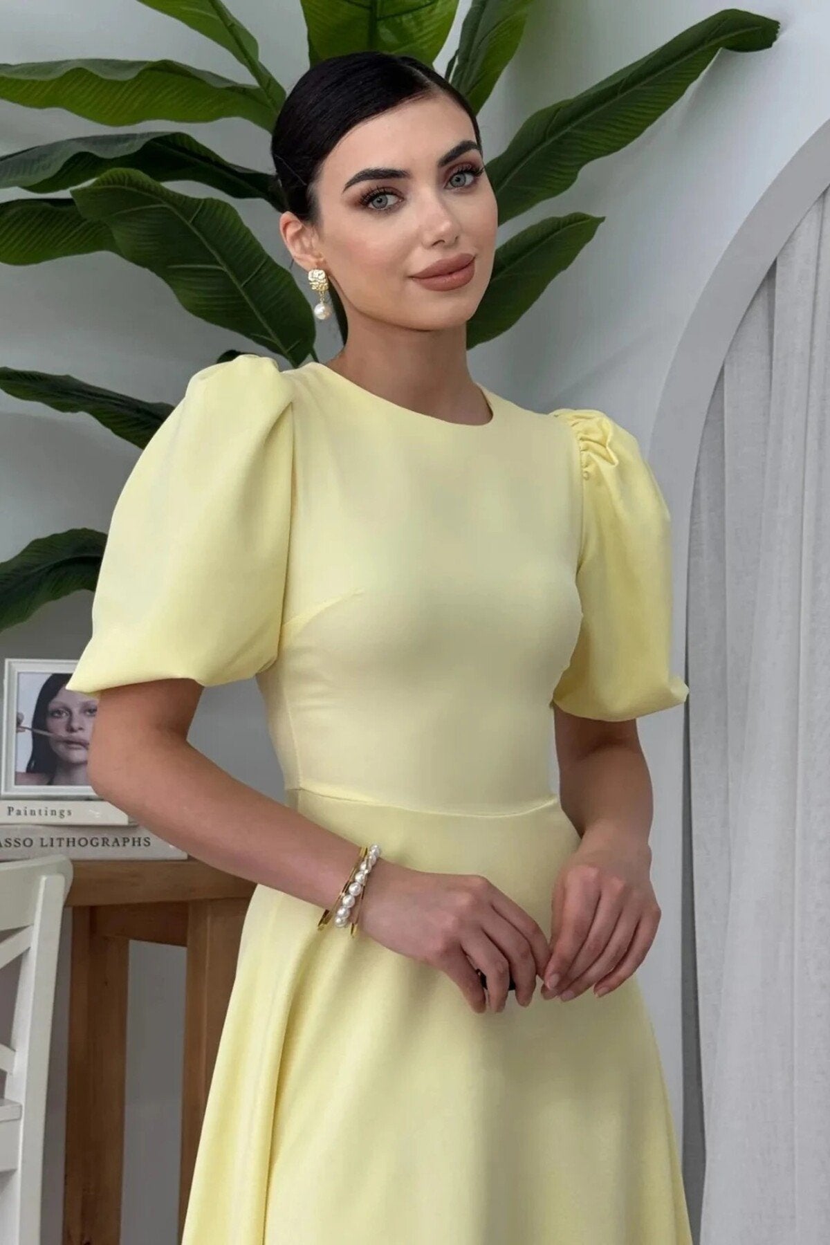 KADIN BALON KOL ETEĞİ KLOŞ MİDİ BOY ELBİSE