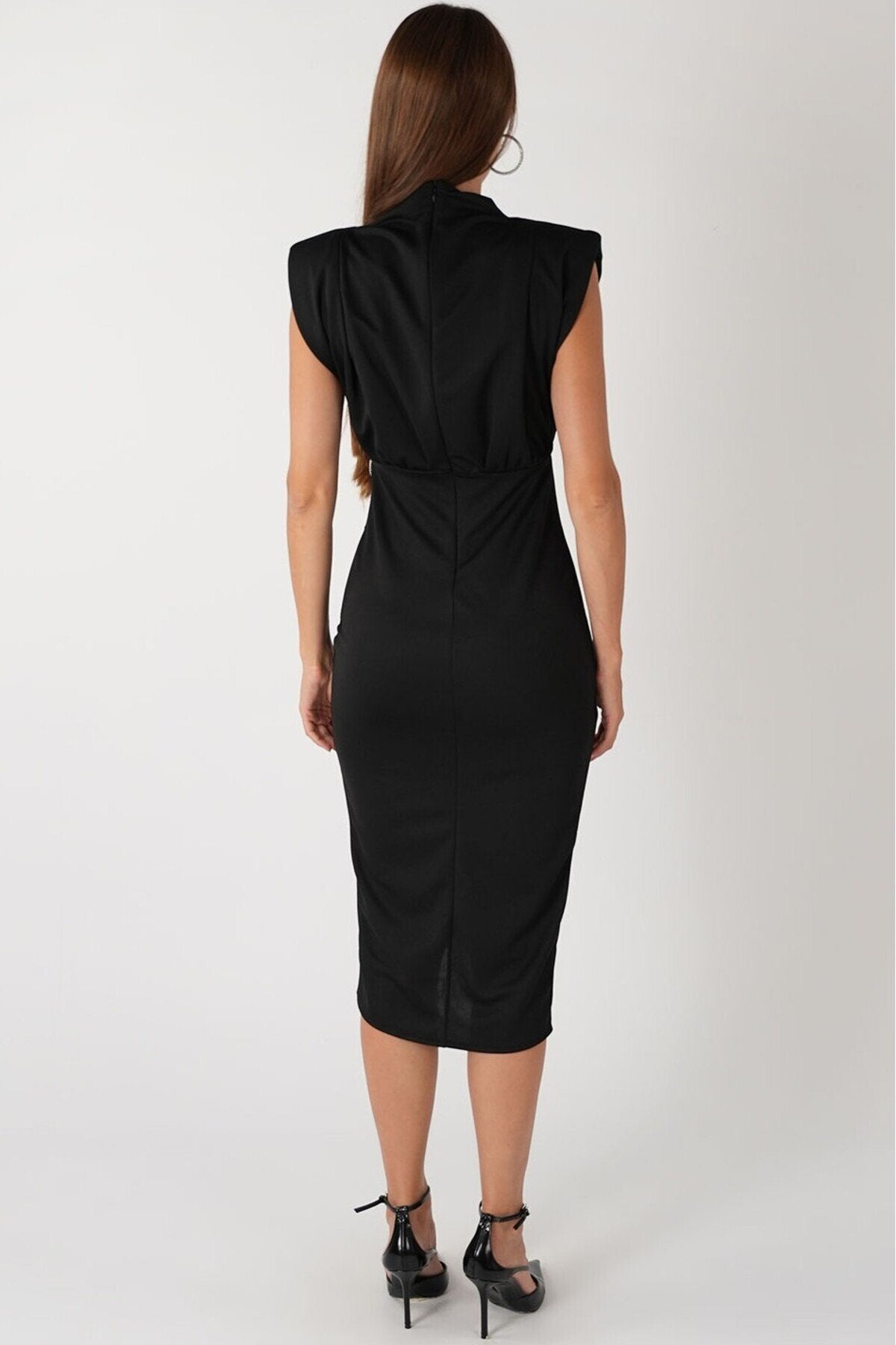 KADIN VATKALI ÇIKARILABİLİR BROŞ DETAYLI ESNEK KUMAŞ ANVELOP KESİM DÜĞÜN NİŞAN DAVET GECE ELBİSESİ