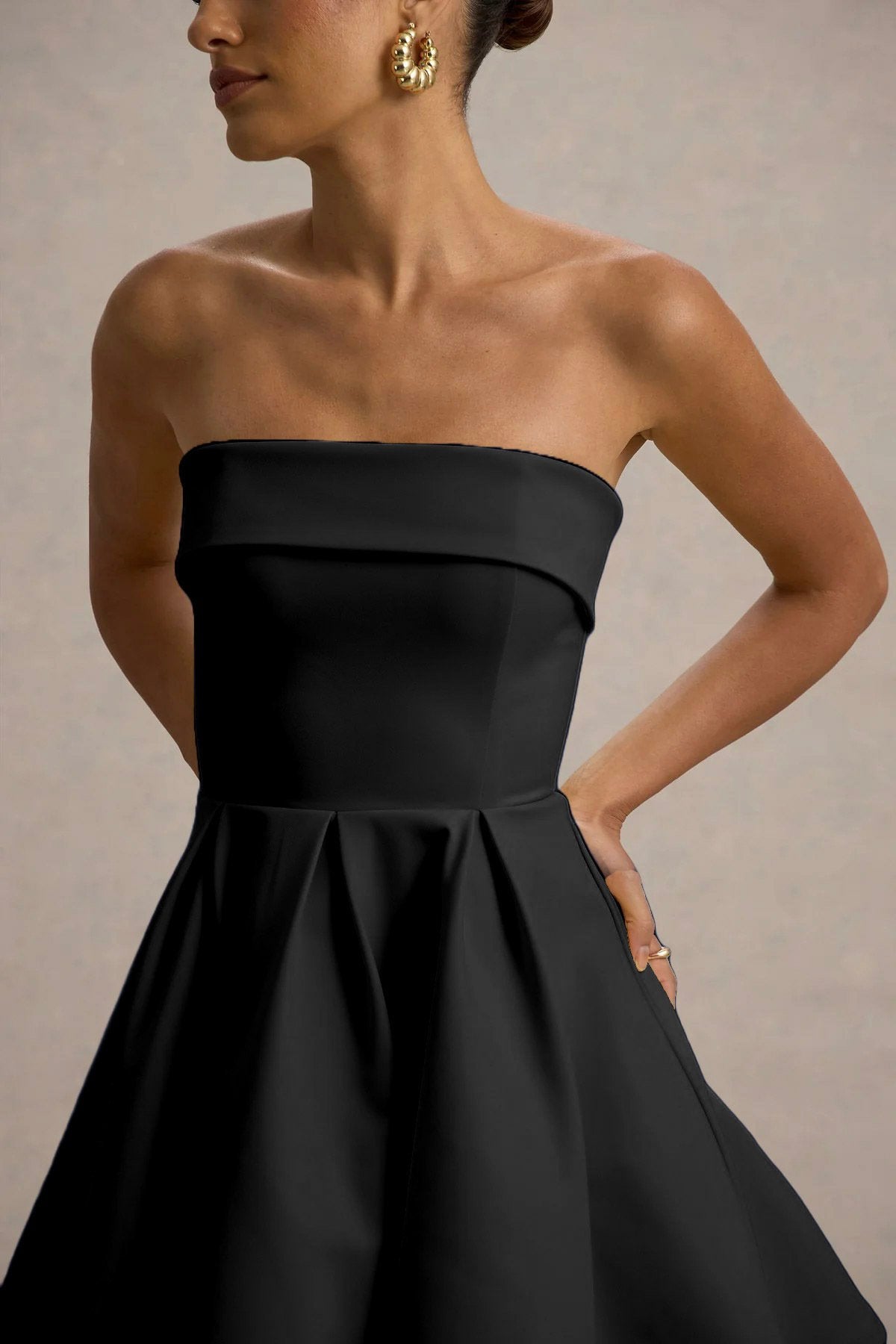 KADIN ATLAS KUMAŞ STRAPLEZ YAKA KLOŞ KESİM DÜĞÜN NİŞAN DAVET ELBİSESİ