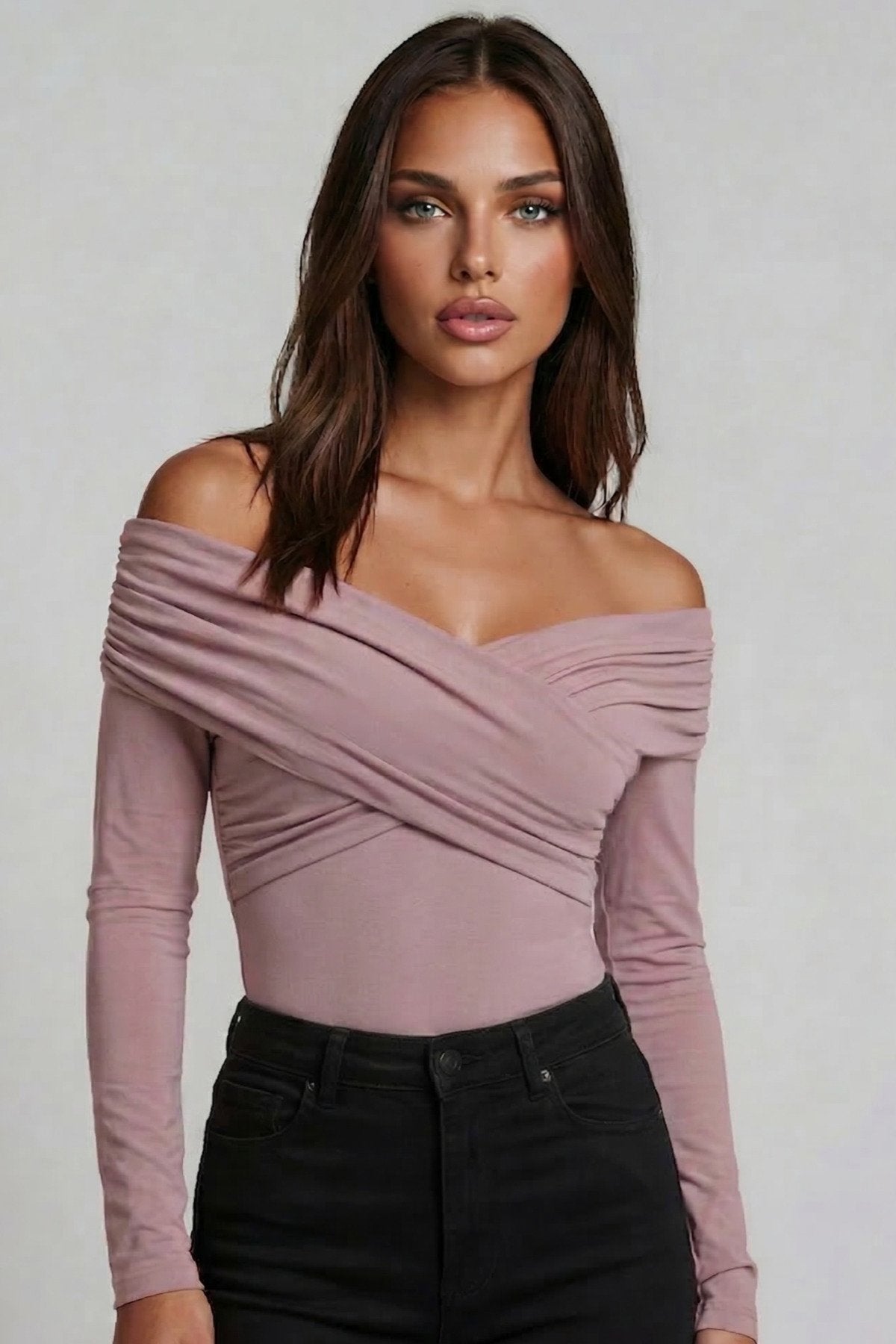 KADIN ÇAPRAZ YAKA DRAPE DETAYLI ESNEK KUMAŞ TASARIM BLUZ