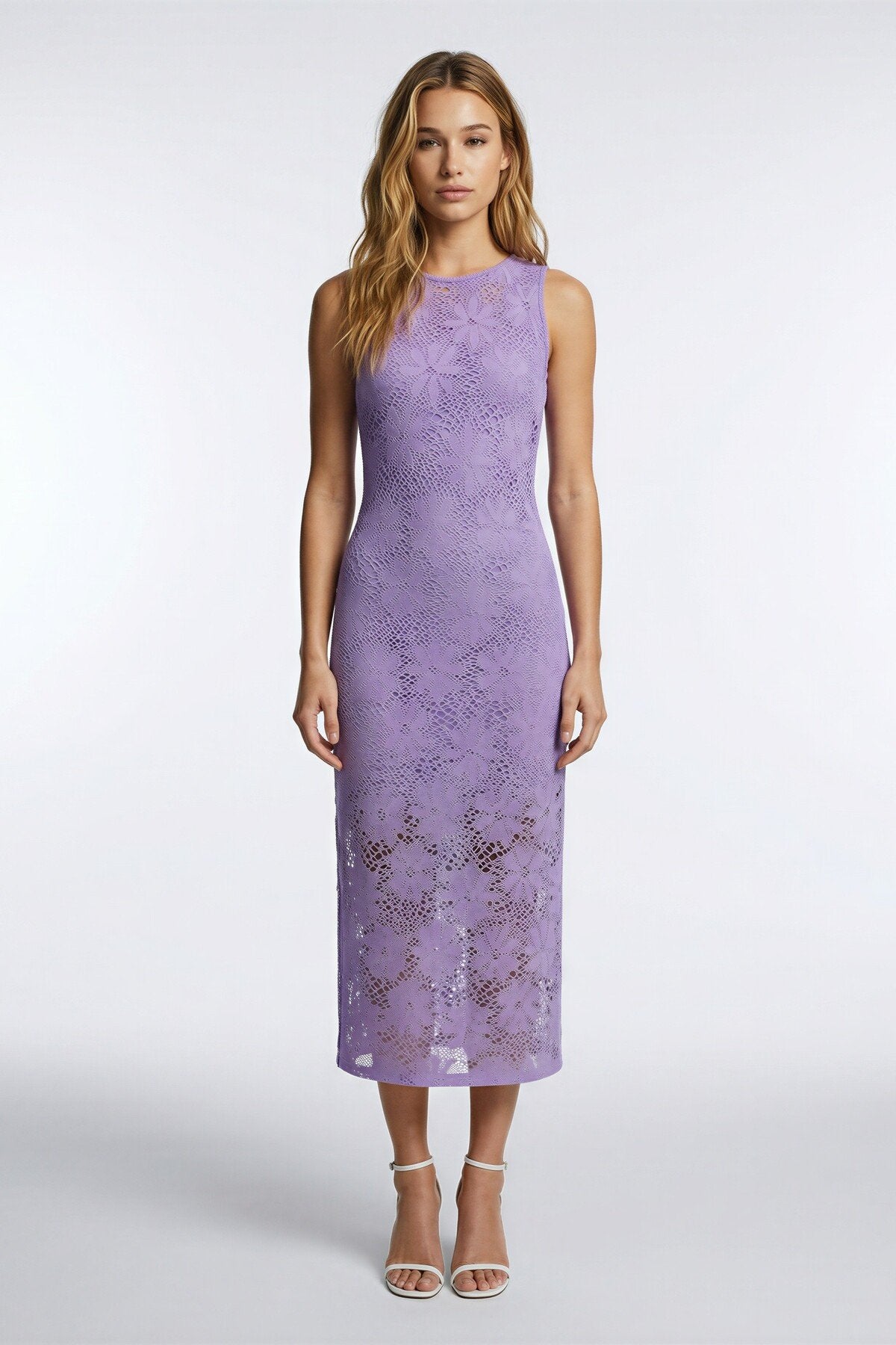 KADIN KOLSUZ SIRTI AÇIK BOYUNDAN BAĞLAMA DETAYLI ASTARLI MİDİ BOY DANTEL ELBİSE