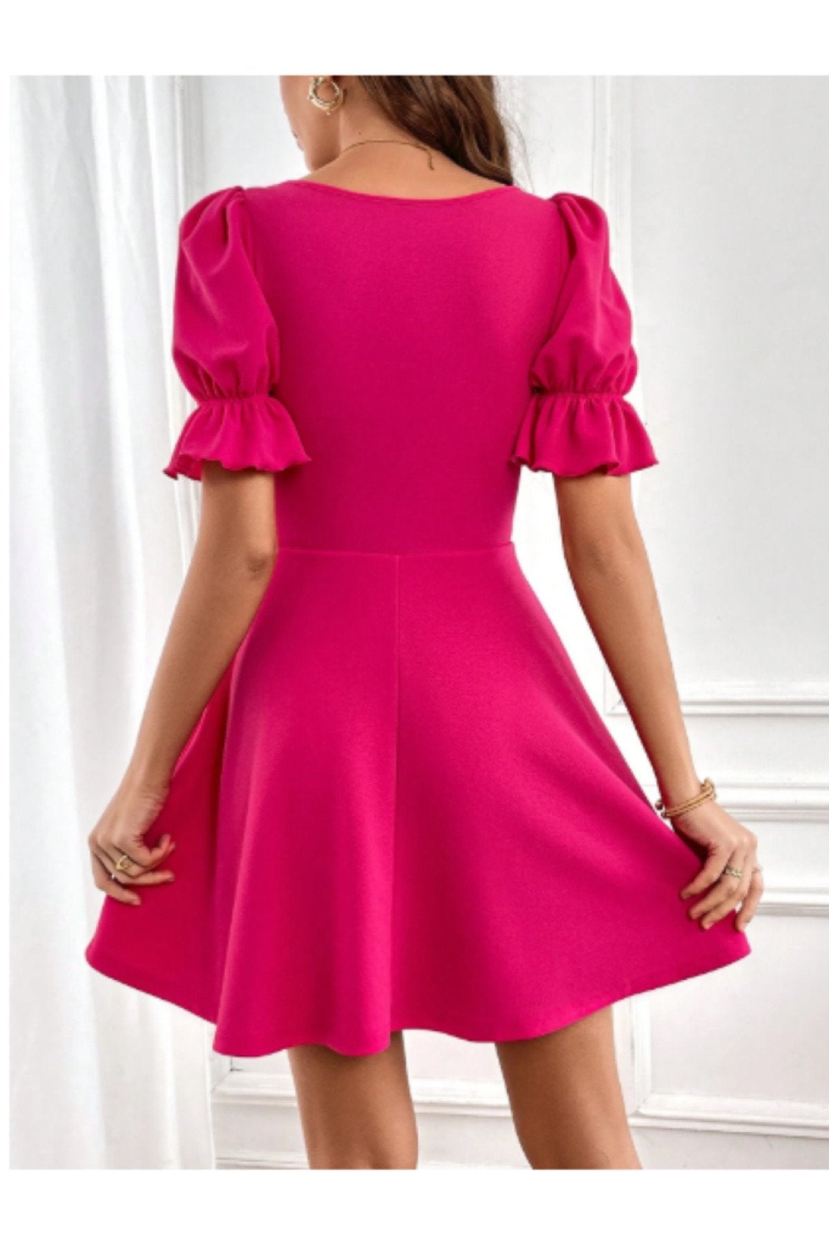 KADIN KARE YAKA PRENSES KOL ETEĞİ KLOŞ ESNEK KUMAŞ ELBİSE