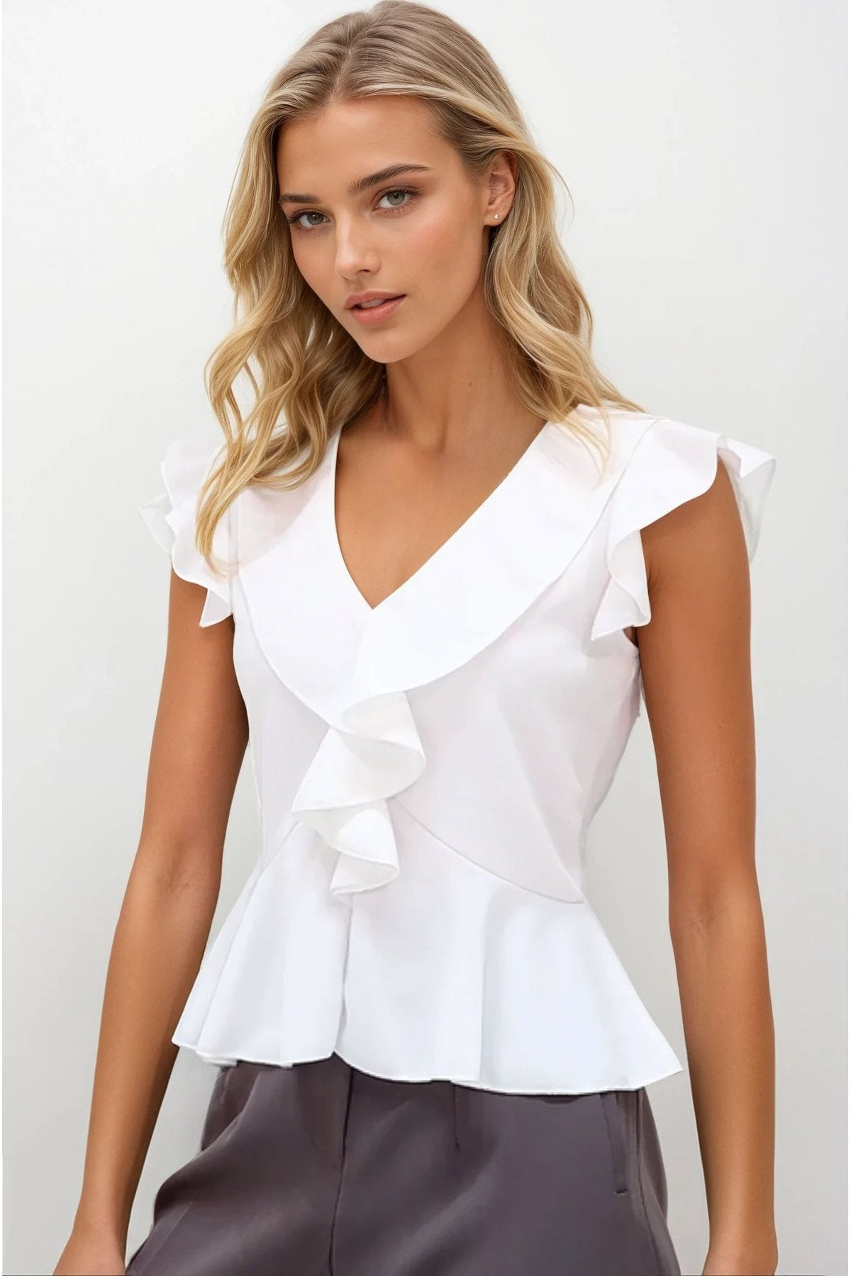 KADIN V YAKA VOLANLI ESNEK ÖRME KUMAŞ BLUZ