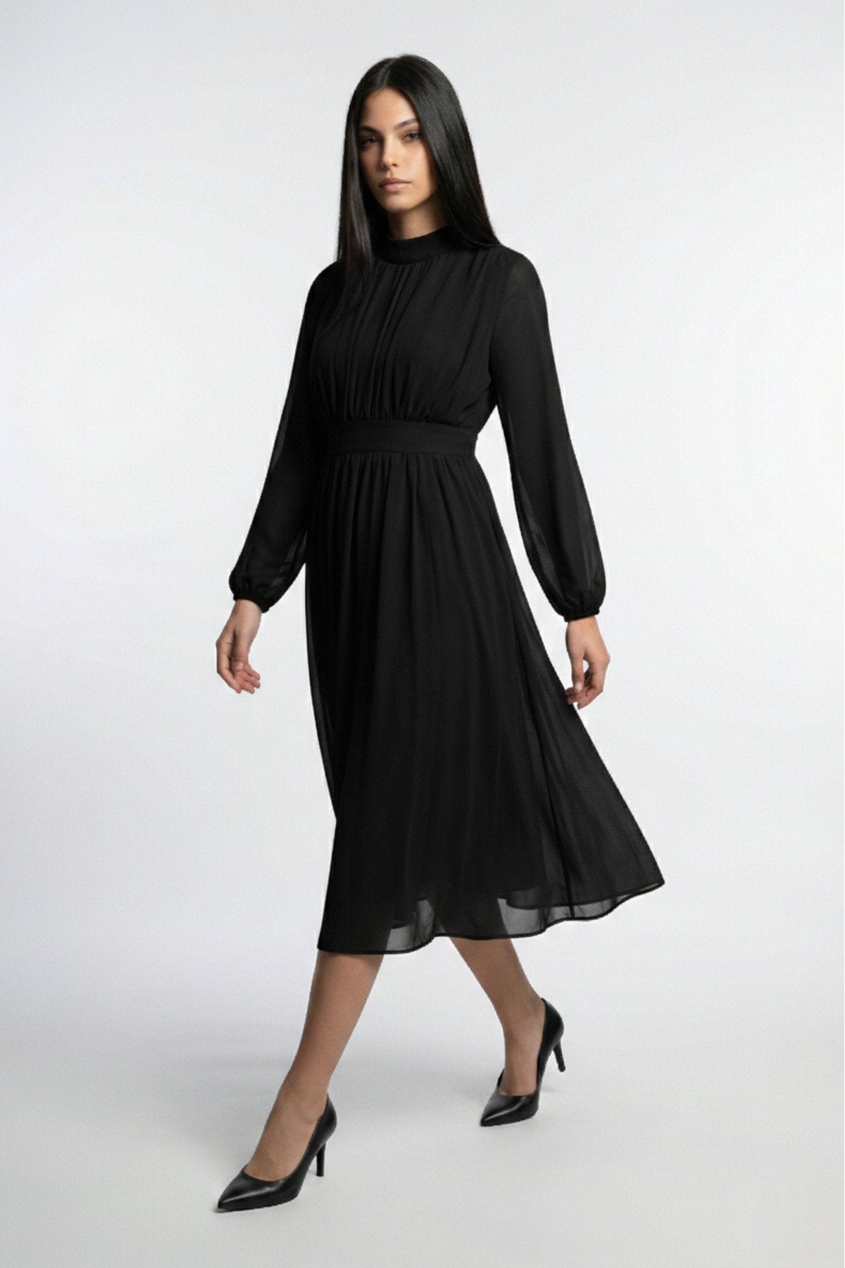 KADIN YARIM BALIKÇI YAKA BÜZGÜ DETAYLI ASTARLI MİDİ BOY ŞİFON ELBİSE