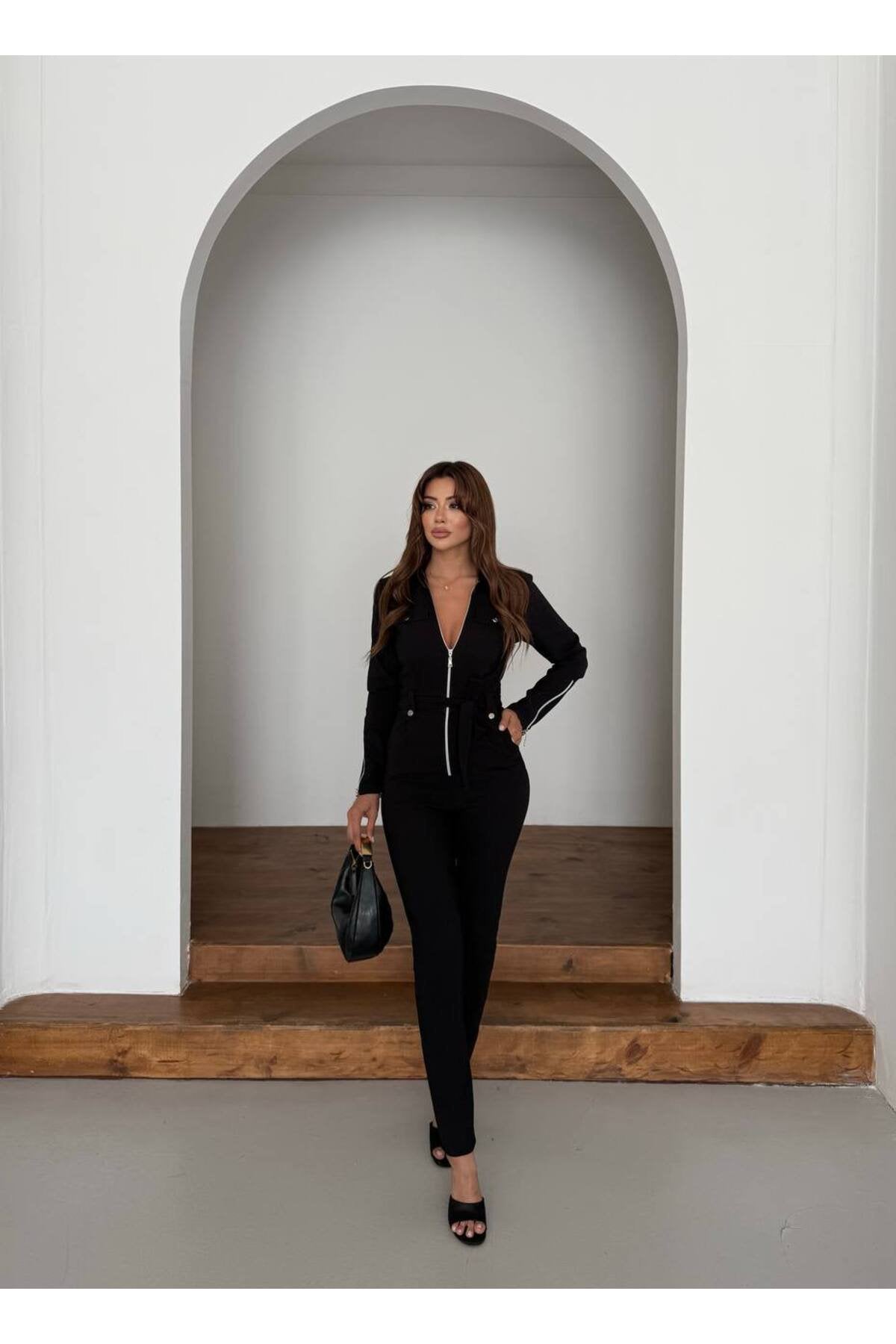 KADIN CEPLİ FERMUAR DETAYLI ATLAS KUMAŞ BİLEK BOY TULUM