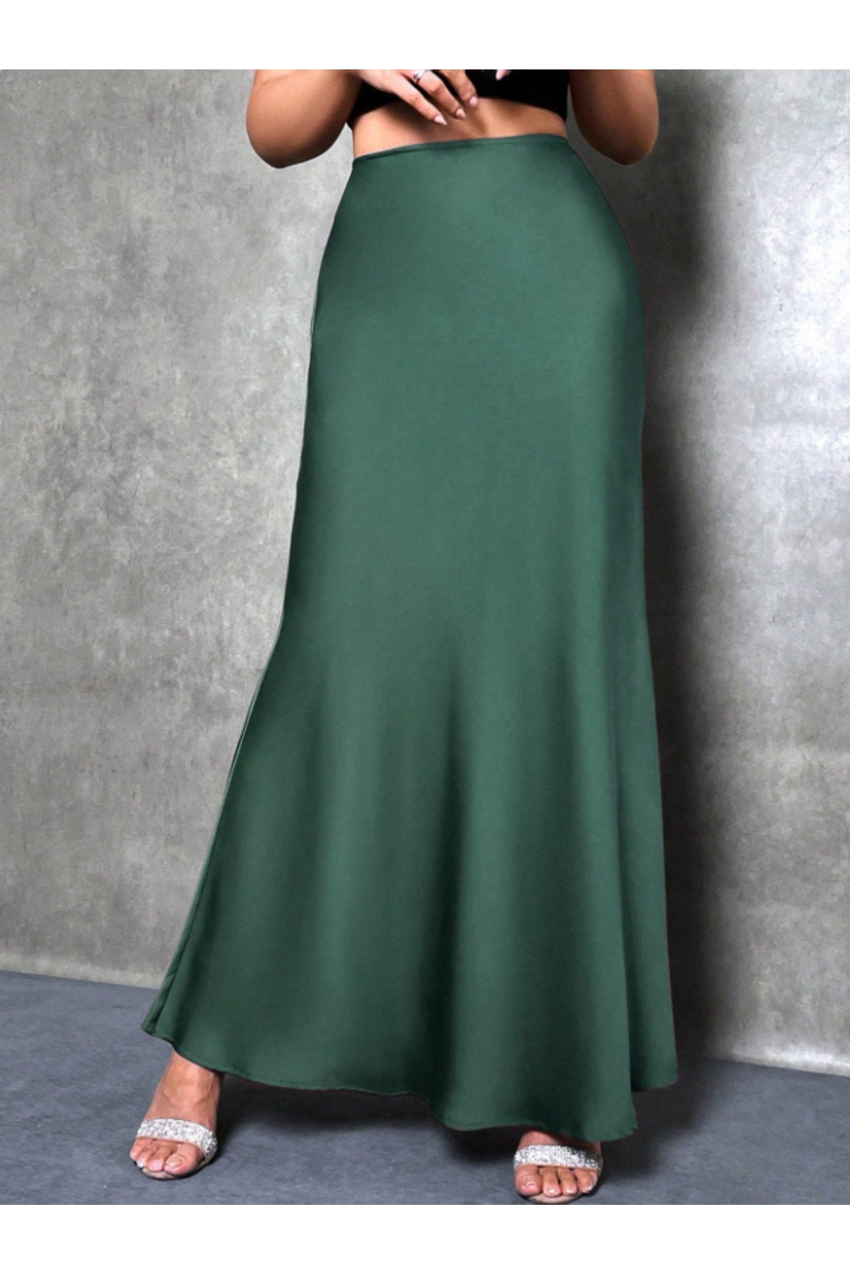 KADIN YÜKSEK BEL UZUN BOY SATEN ETEK