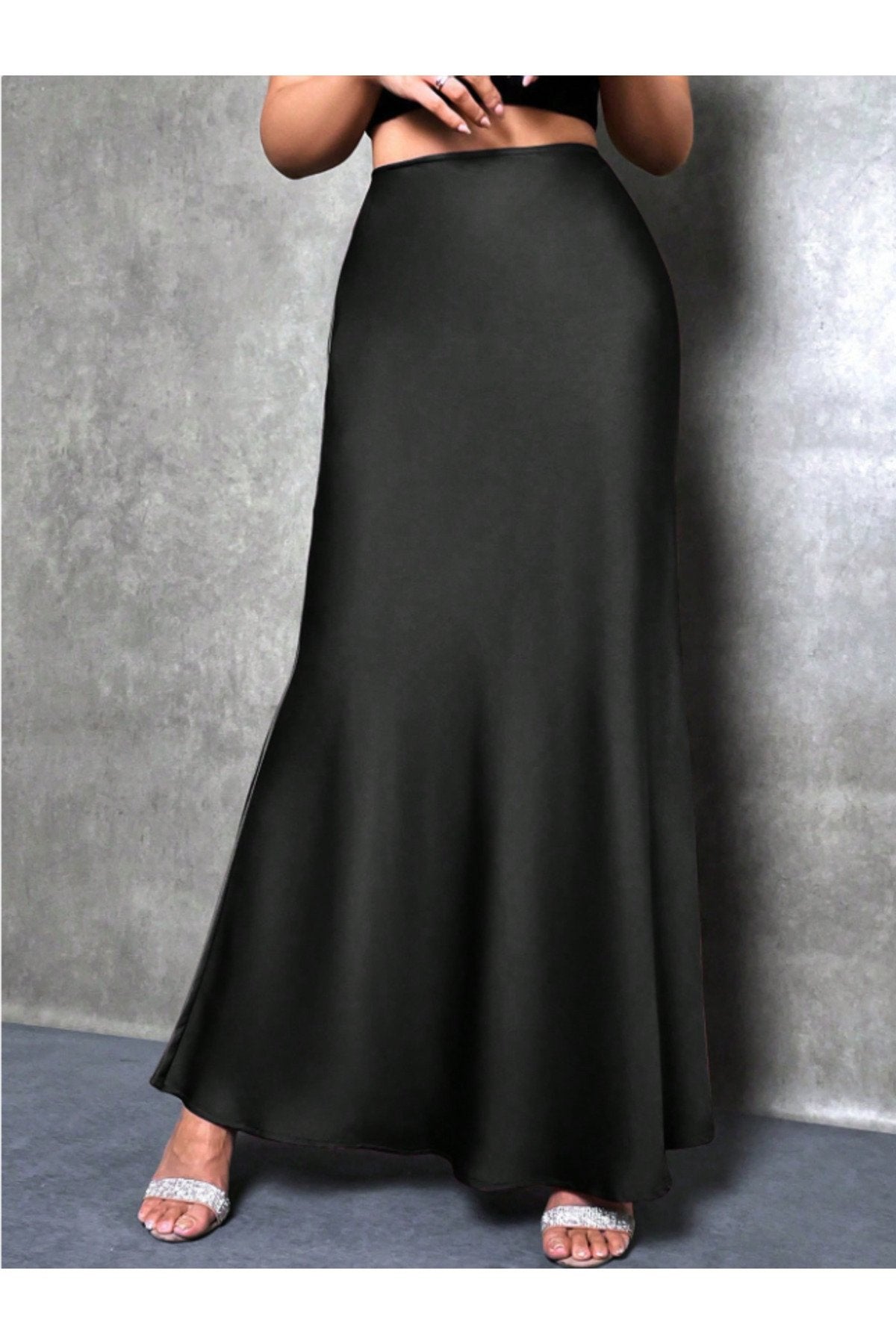 KADIN YÜKSEK BEL UZUN BOY SATEN ETEK