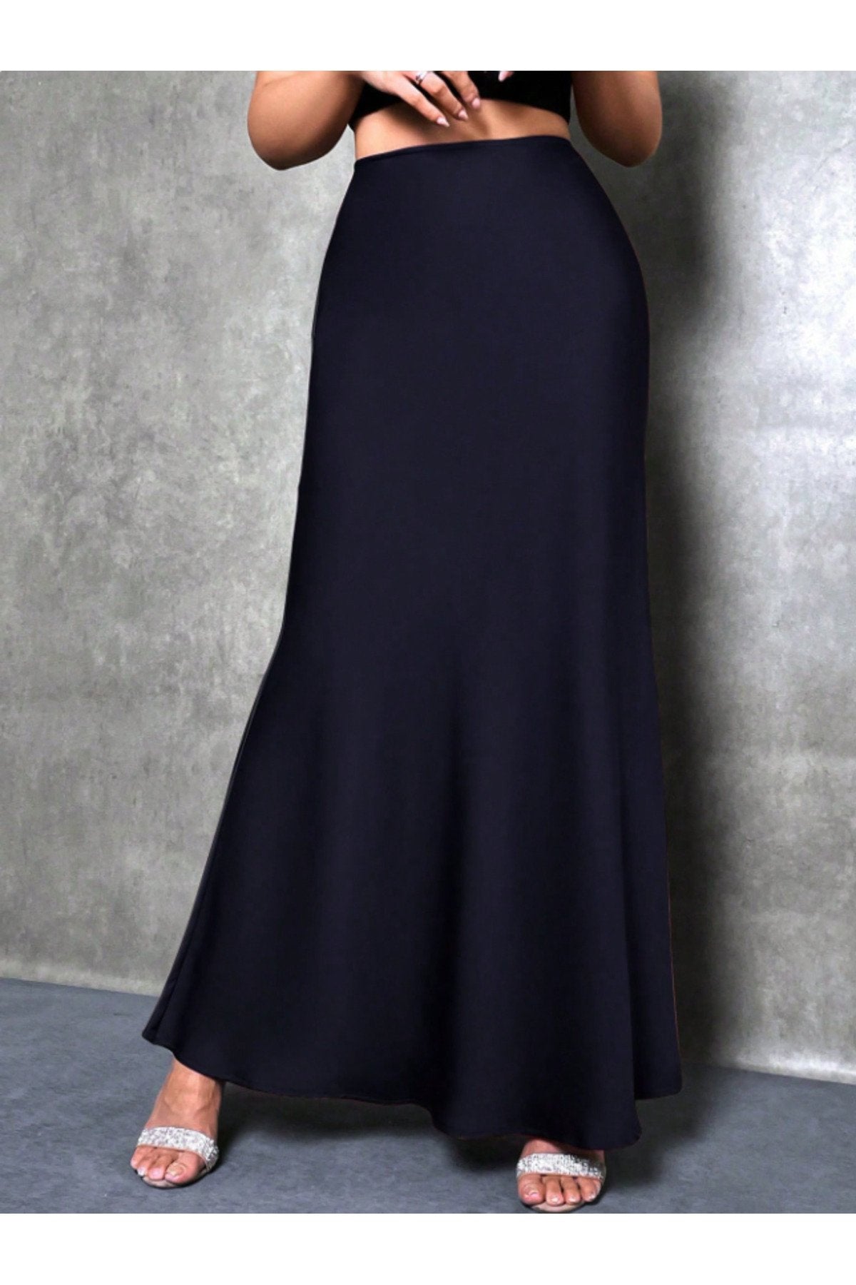 KADIN YÜKSEK BEL UZUN BOY SATEN ETEK