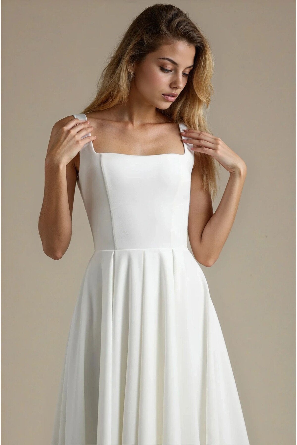 KADIN ATLAS KUMAŞ KLOŞ KESİM KALIN ASKILI UZUN DÜĞÜN NİŞAN SÖZ DAVET ELBİSESİ