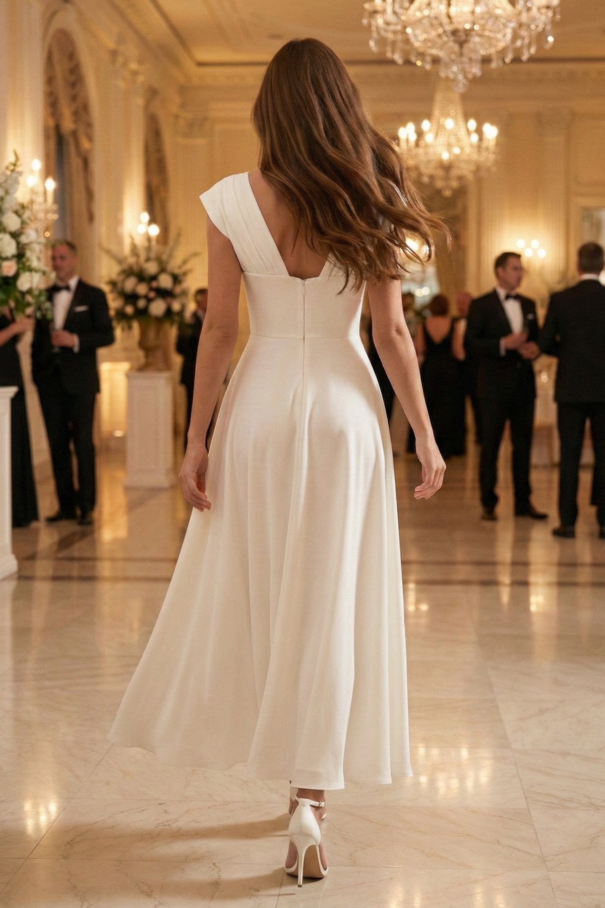 KADIN YAKASI TAŞ AKSESUAR DETAYLI ATLAS KUMAŞ UZUN BOY ETEĞİ KLOŞ ABİYE DÜĞÜN NİŞAN DAVET ELBİSESİ