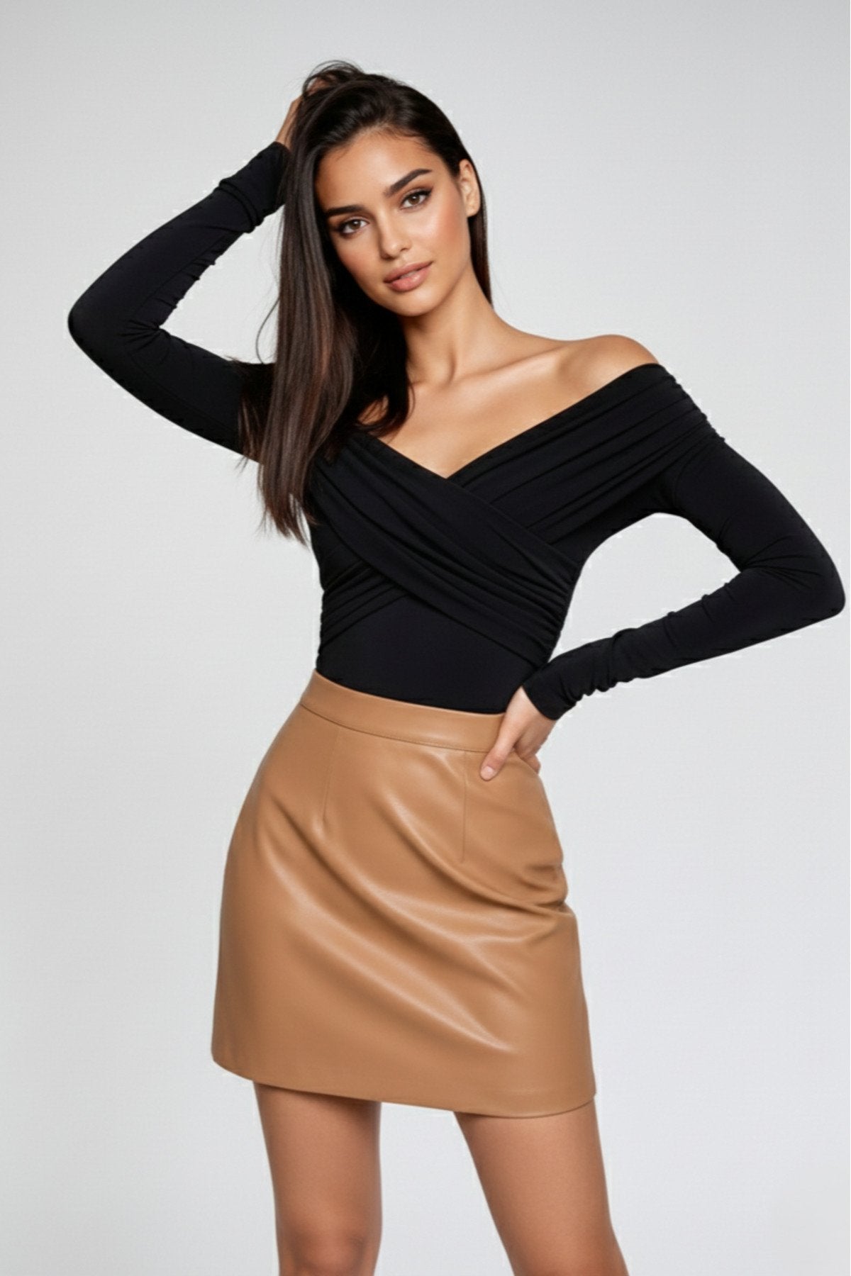 KADIN ÇAPRAZ YAKA DRAPE DETAYLI ESNEK KUMAŞ TASARIM BLUZ