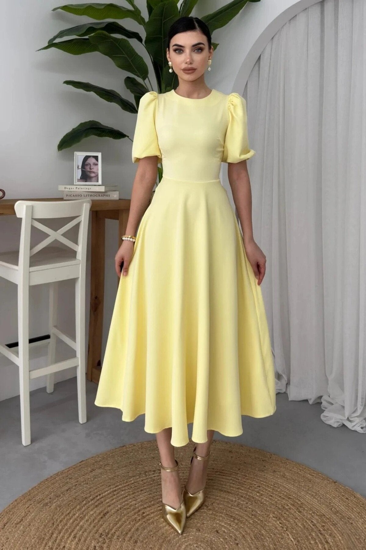 KADIN BALON KOL ETEĞİ KLOŞ MİDİ BOY ELBİSE