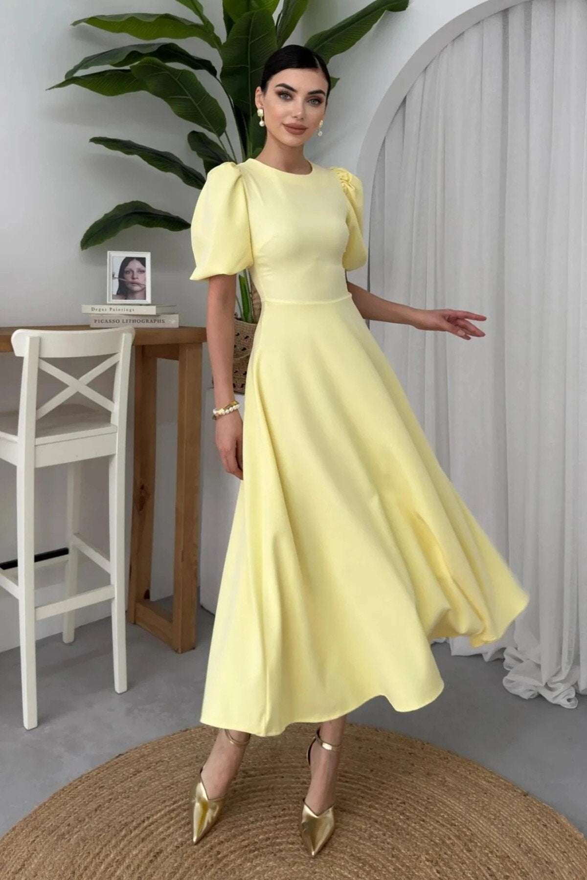 KADIN BALON KOL ETEĞİ KLOŞ MİDİ BOY ELBİSE