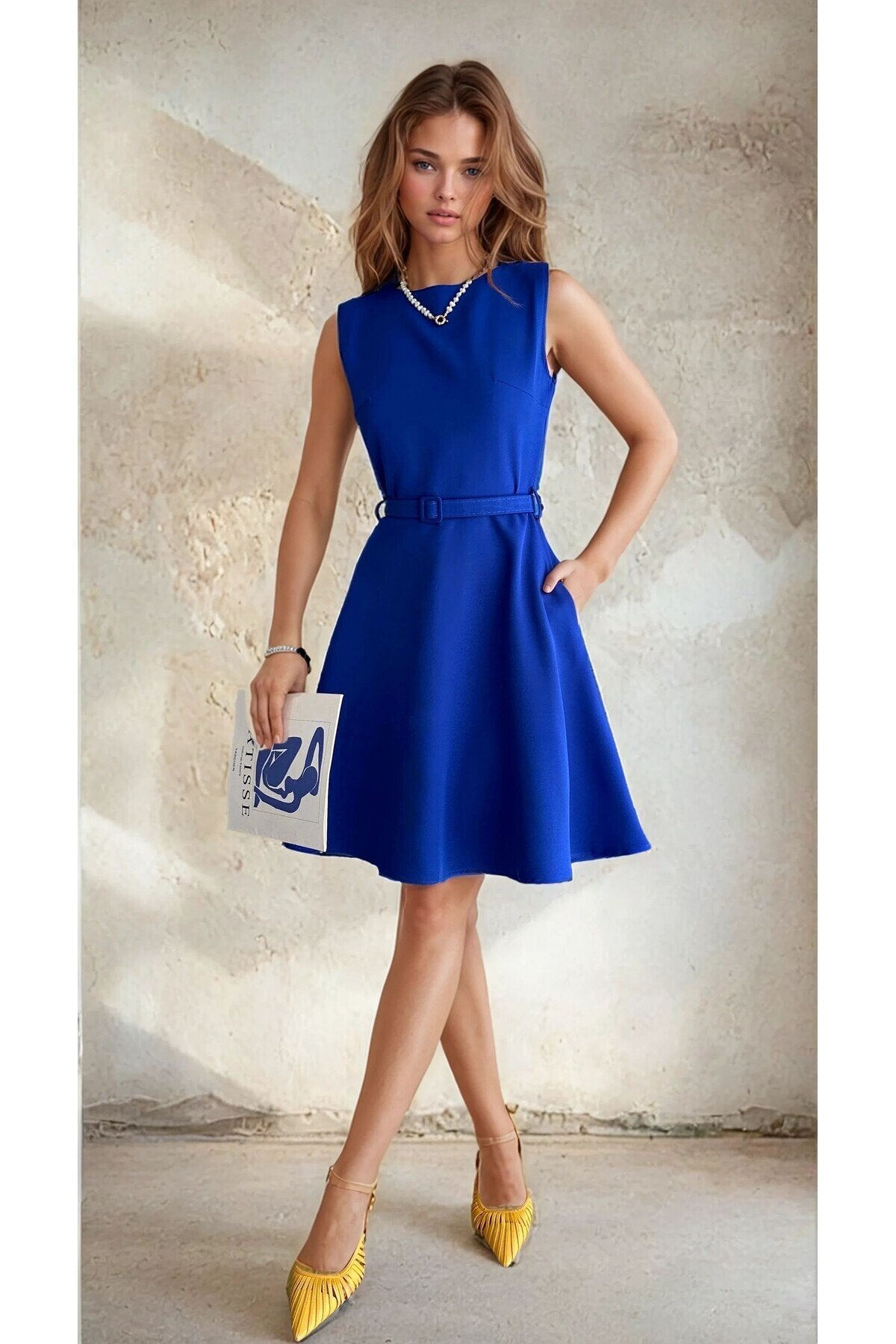 KADIN ATLAS KUMAŞ KEMERLİ VE CEPLİ KLOŞ ELBİSE