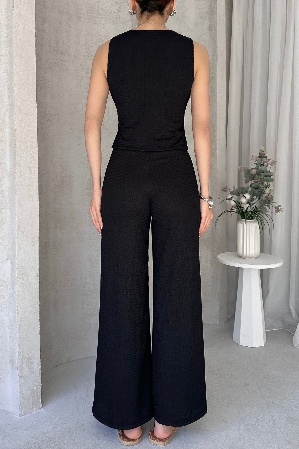 KADIN ESNEK DOKULU KUMAŞ YELEK VE PANTOLON TAKIM