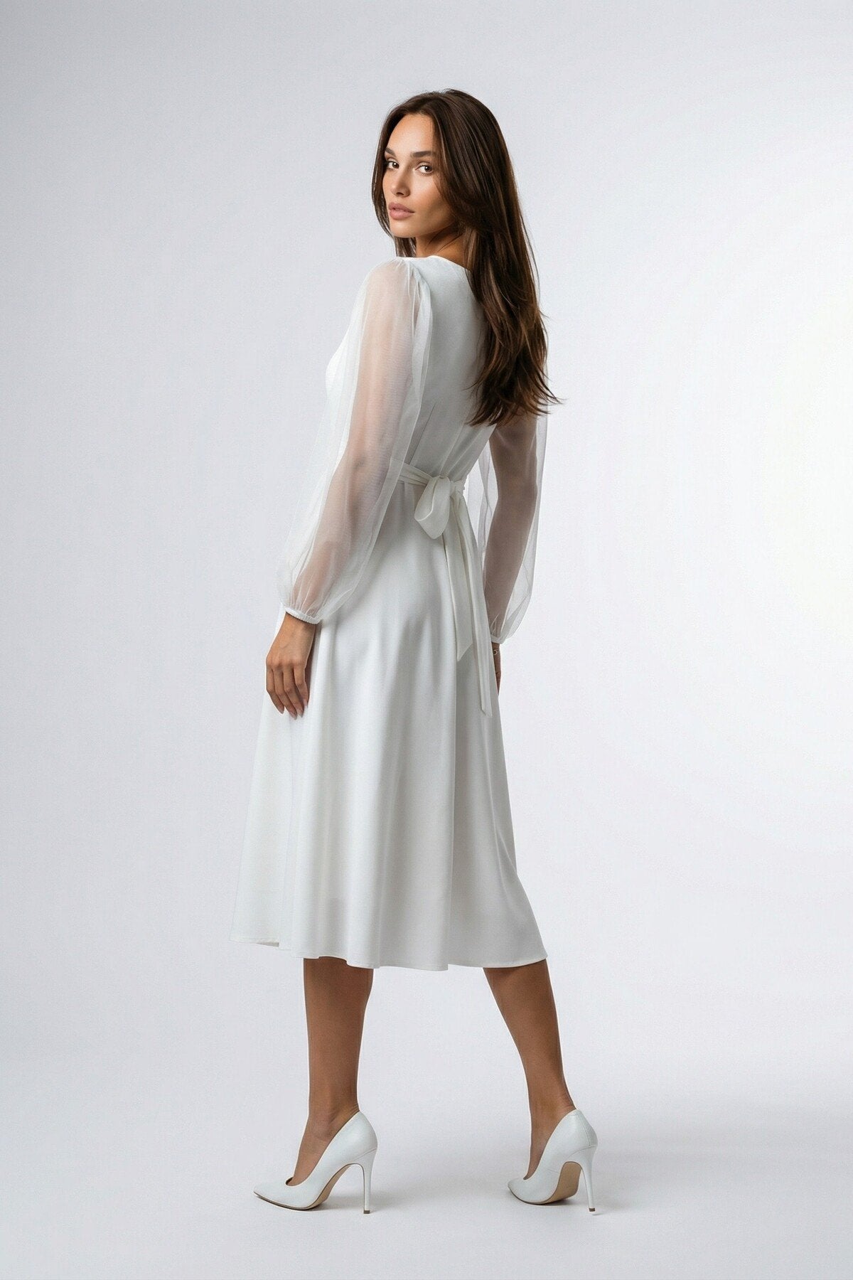 KADIN KALP YAKA KOLU TÜLLÜ TOKA DETAYLI ESNEK KUMAŞ MİDİ BOY KLOŞ SÖZ DÜĞÜN DAVET ELBİSESİ