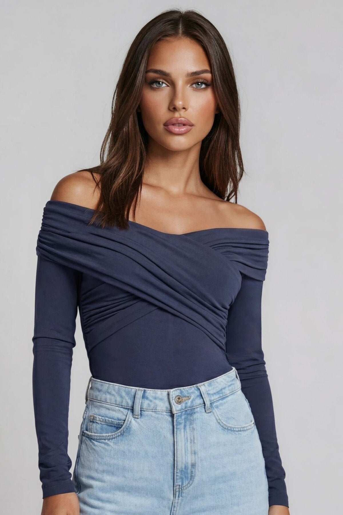 KADIN ÇAPRAZ YAKA DRAPE DETAYLI ESNEK KUMAŞ TASARIM BLUZ