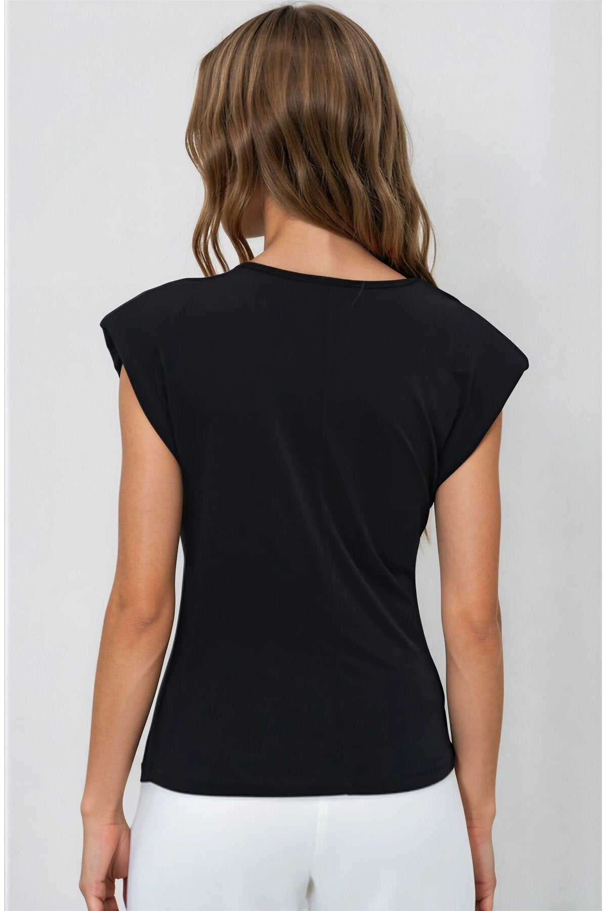 KADIN DRAPE DETAYLI VATKALI ESNEK SANDY KUMAŞ BLUZ