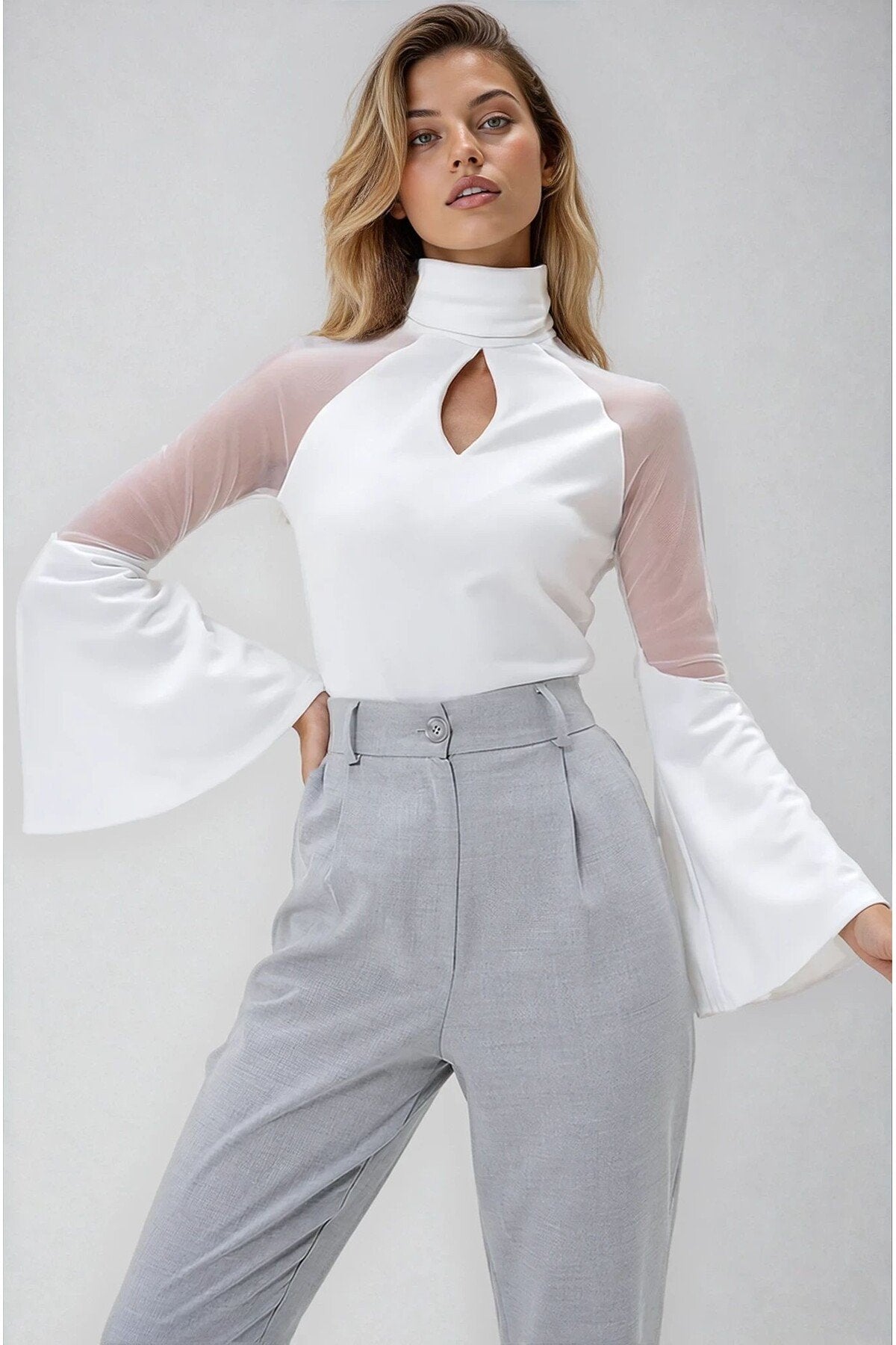 KADIN CUT OUT DETAYLI İSPANYOL KOL TÜL GARNİLİ BALIKÇI YAKA ESNEK KUMAŞ BLUZ