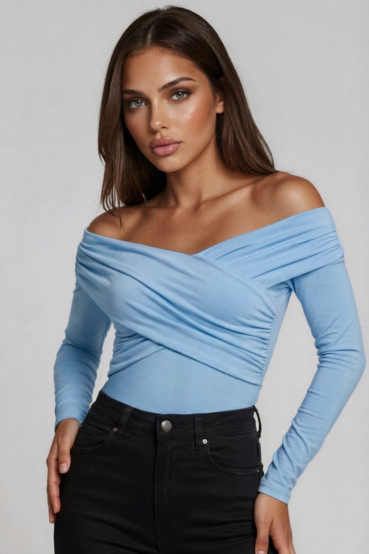 KADIN ÇAPRAZ YAKA DRAPE DETAYLI ESNEK KUMAŞ TASARIM BLUZ