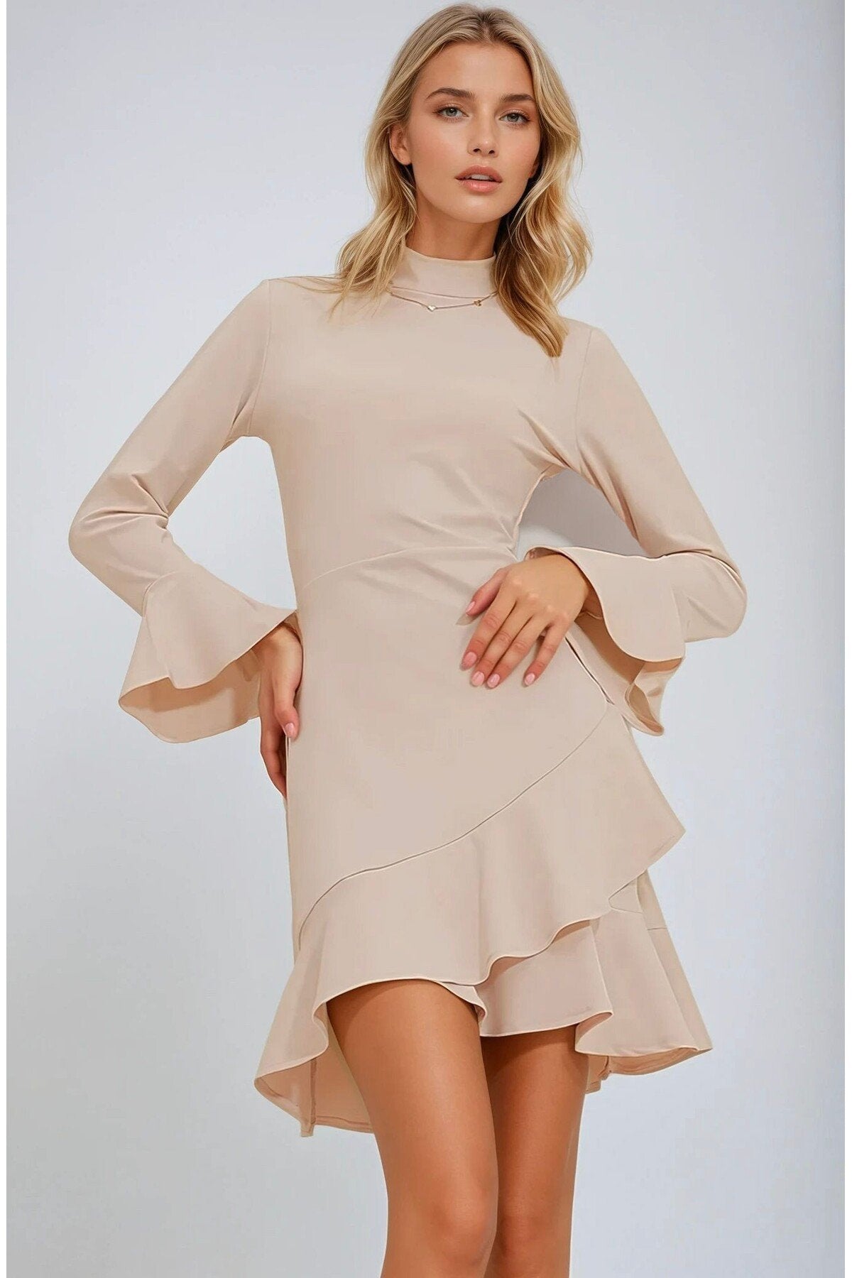 KADIN ETEĞİ VOLANLI YARIM BALIKÇI YAKA İSPANYOL KOL ESNEK KUMAŞ ELBİSE