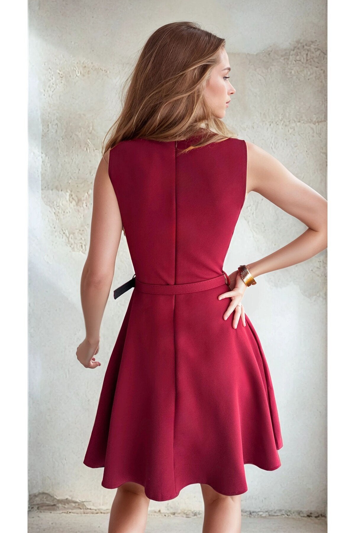 KADIN ATLAS KUMAŞ KEMERLİ VE CEPLİ KLOŞ ELBİSE