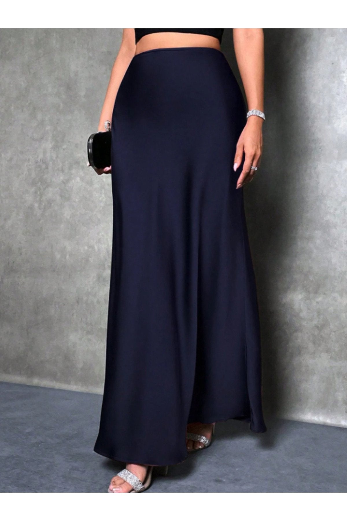 KADIN YÜKSEK BEL UZUN BOY SATEN ETEK