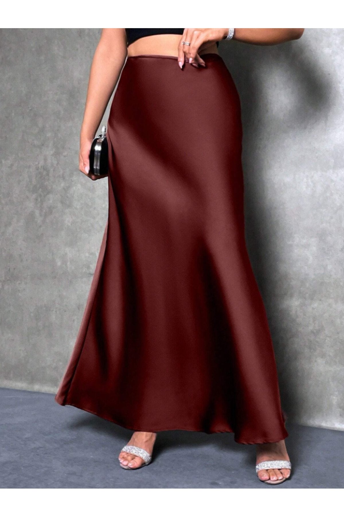 KADIN YÜKSEK BEL UZUN BOY SATEN ETEK