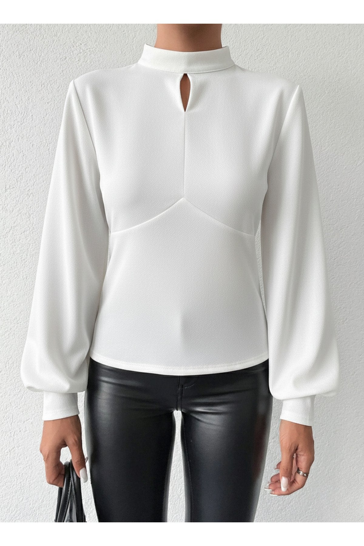 KADIN BALON KOL ÖNÜ DAMLA DETAYLI ESNEK ÖRME KUMAŞ BLUZ