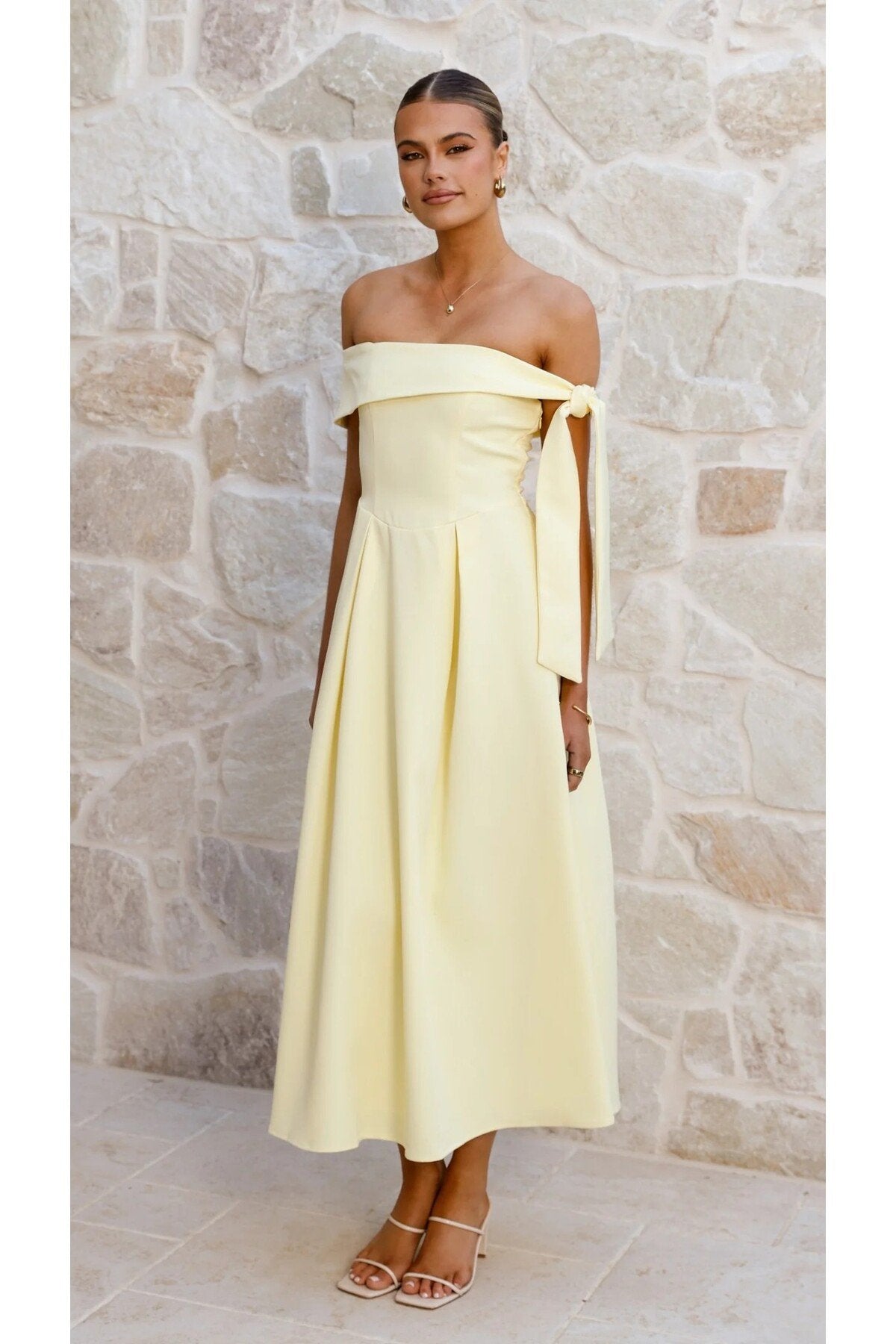 KADIN DÜŞÜK OMUZ KURDELE DETAYLI ATLAS KUMAŞ MİDİ BOY DÜĞÜN NİŞAN DAVET ELBİSESİ