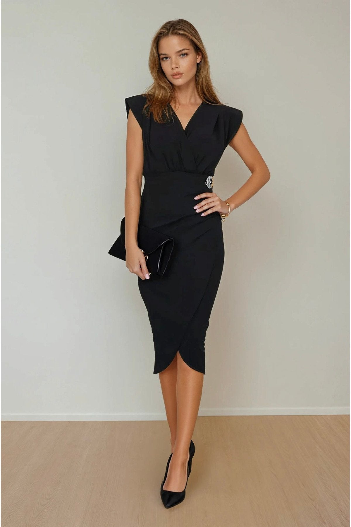 KADIN VATKALI KRUVAZE YAKA ÇIKARILABİLİR BROŞ DETAYLI ESNEK KUMAŞ ANVELOP DÜĞÜN NİŞAN DAVET ELBİSESİ