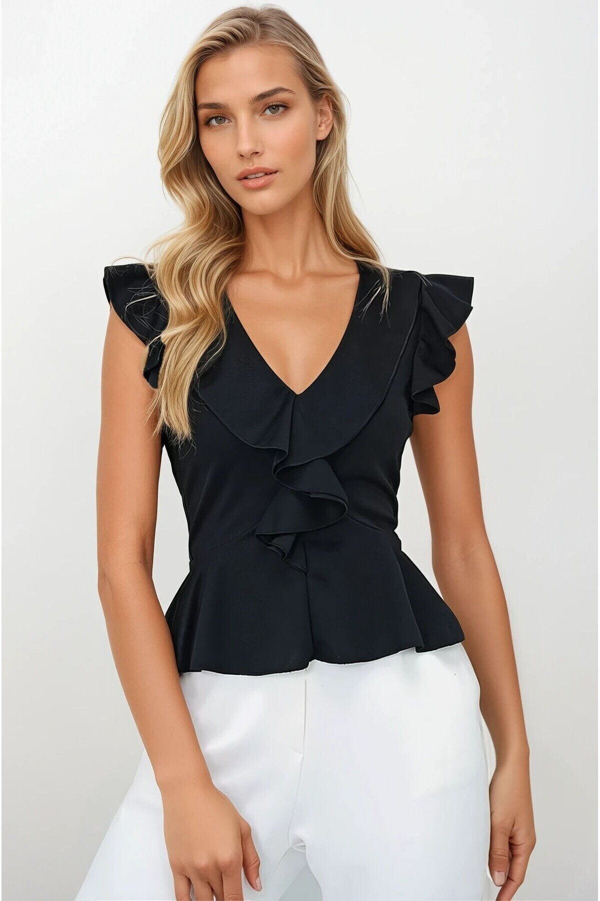 KADIN V YAKA VOLANLI ESNEK ÖRME KUMAŞ BLUZ