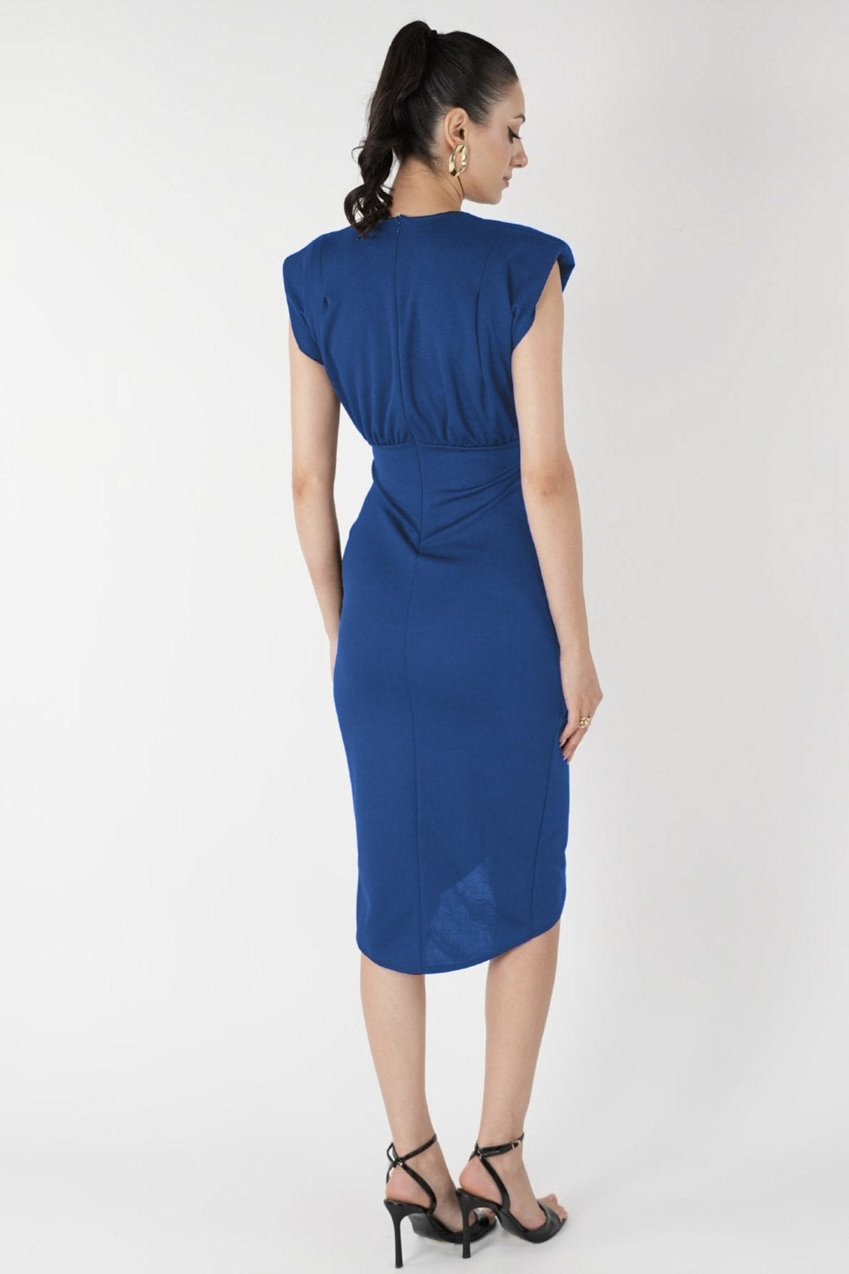 KADIN VATKALI KRUVAZE YAKA ANVELOP KESİM ESNEK KUMAŞ BROŞLU SÖZ DÜĞÜN NİŞAN DAVET ELBİSESİ